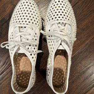 Loeffler Randall espadrilles in excellent condition, white, size 9-1/2.